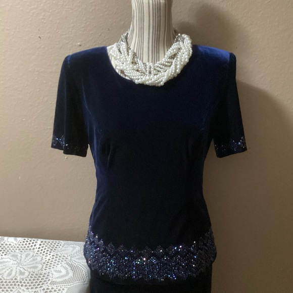 Vintage R & M RICHARD Navy velvet DRESS - Picture 3 of 16